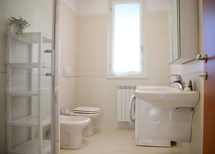 Breva Apartament *